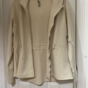 Mono B Women's Cream Trench Coat